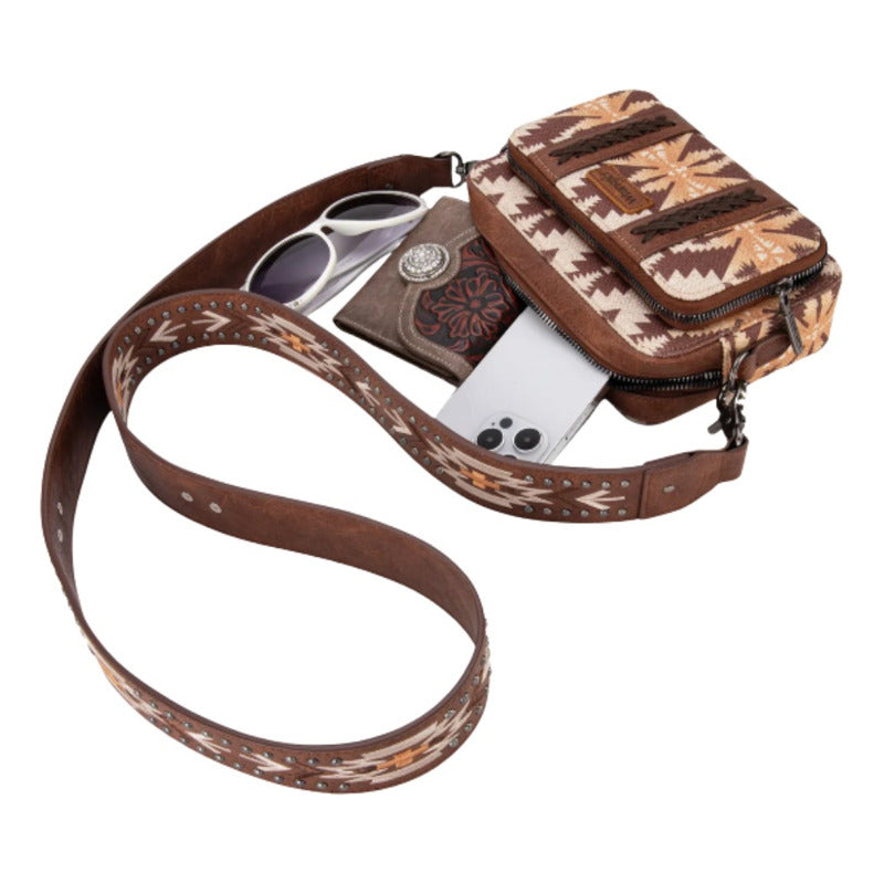 Bolso Wrangler Crossbody Con Correa Ancha Café Wg2207