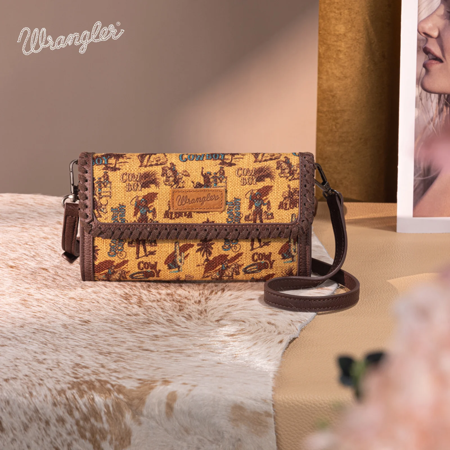 Bolso Cartera Crossbody Wrangler Vintage Mostaza WG60-1812DKYL