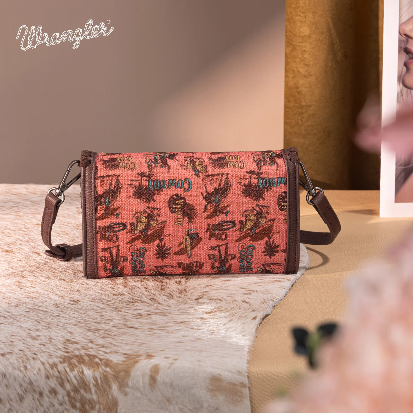 Bolso Cartera Crossbody Wrangler Vintage Rosa WG60-1812HPK
