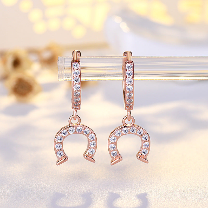 Aretes Huggie Herradura Colgantes Chapa de Oro 14 Kilates
