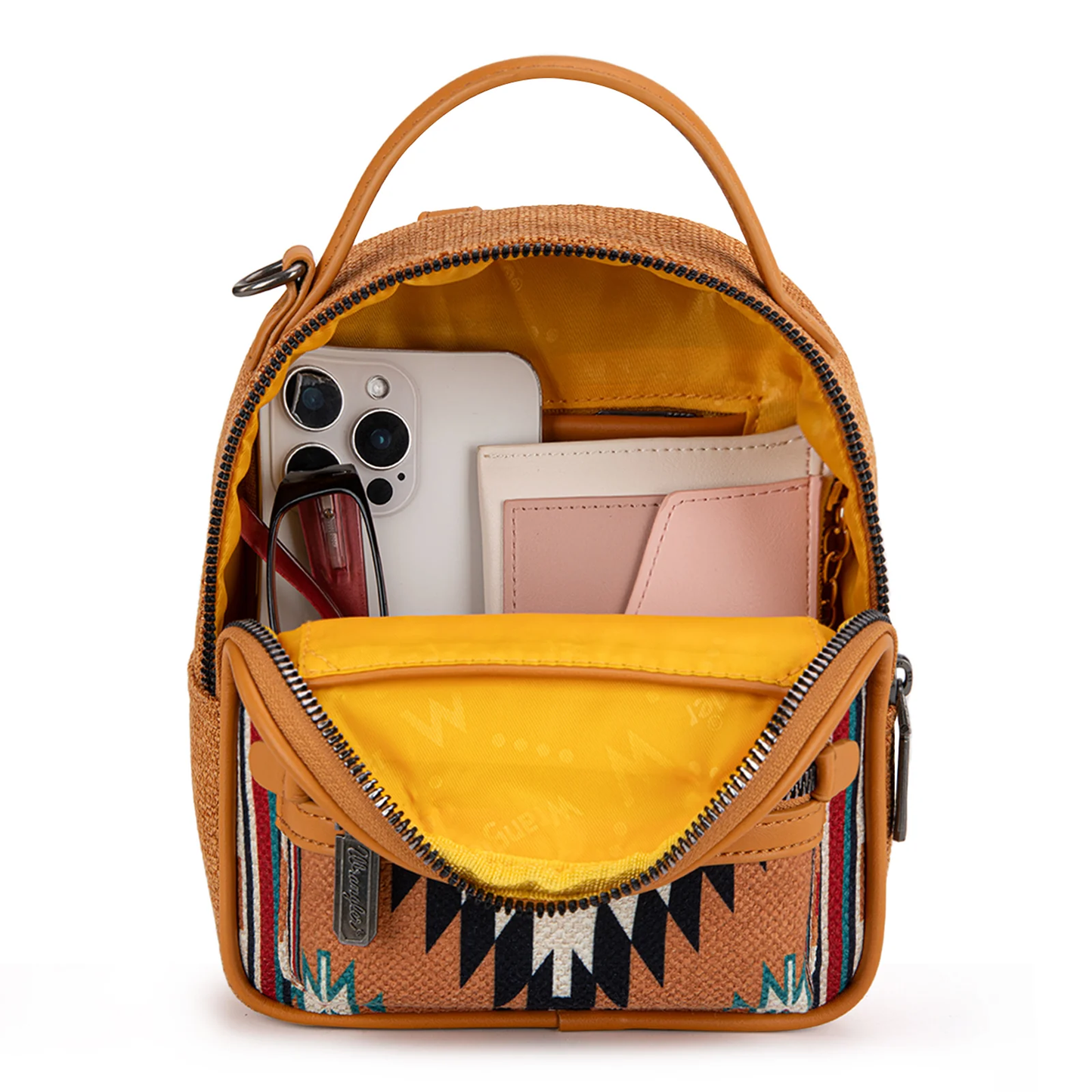 Bolso Mini Mochila Wrangler Mostaza Con Monedero WG174-8600OR
