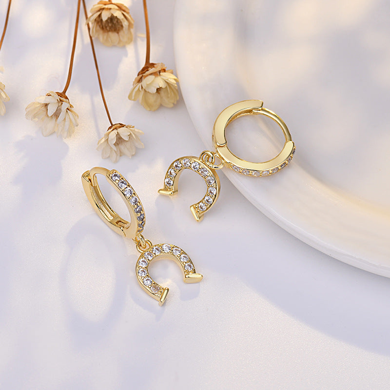 Aretes Huggie Herradura Colgantes Chapa de Oro 14 Kilates