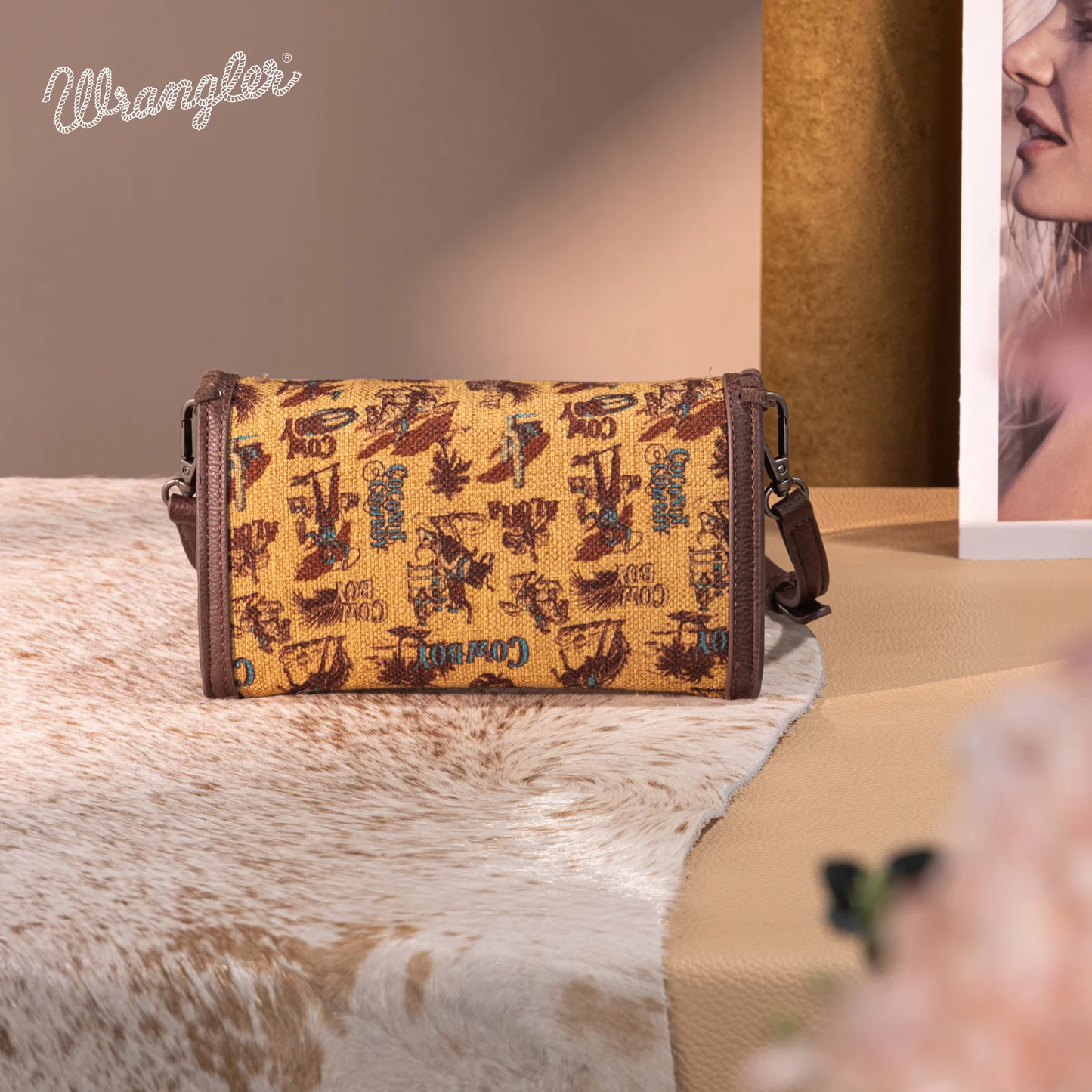 Bolso Cartera Crossbody Wrangler Vintage Mostaza WG60-1812DKYL