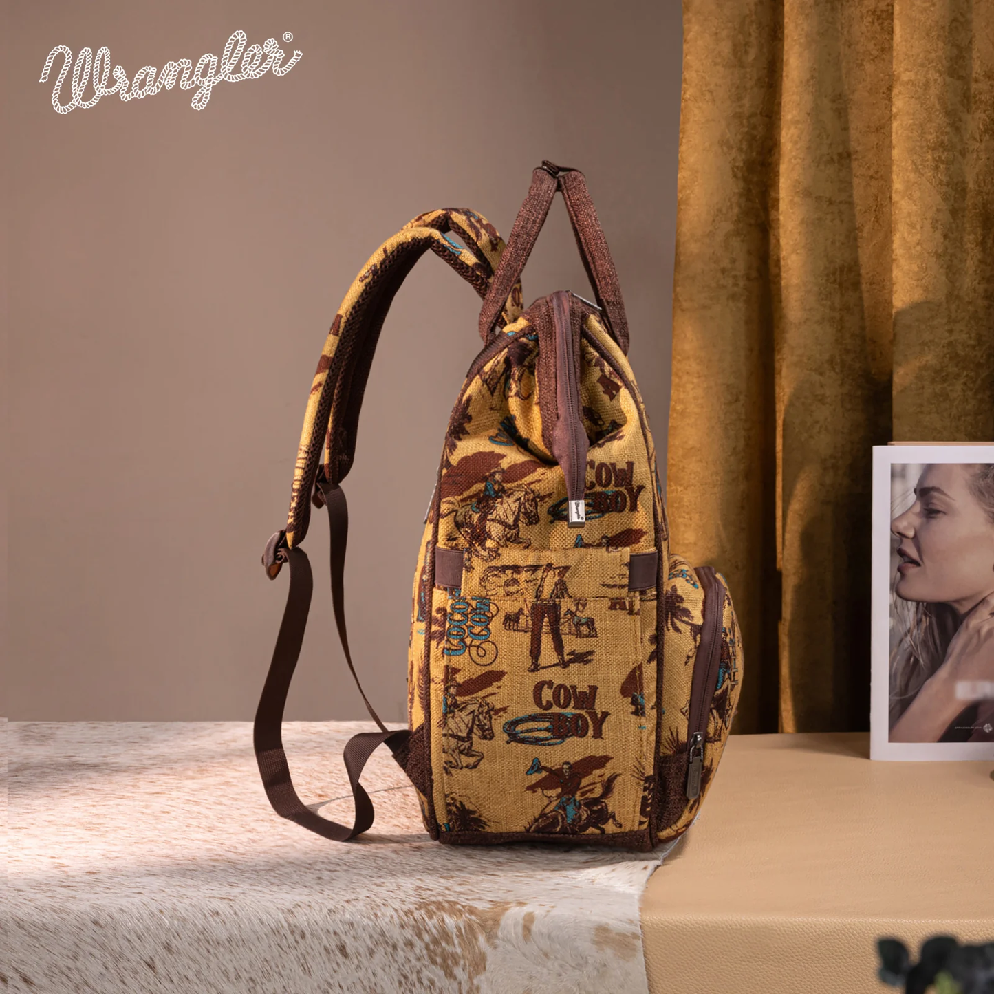 BOLSO MOCHILA WRANGLER MOSTAZA WG60-9110DK-YL