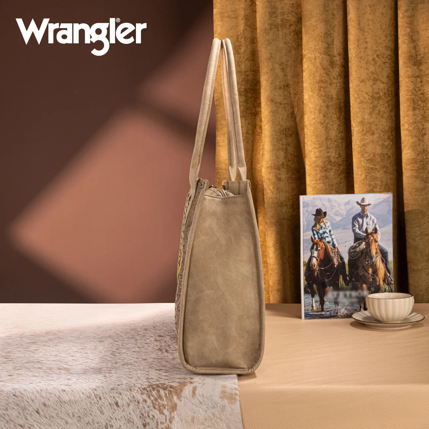 BOLSO WRANGLER GRANDE CINCELADA TAN WG226G-8119TN